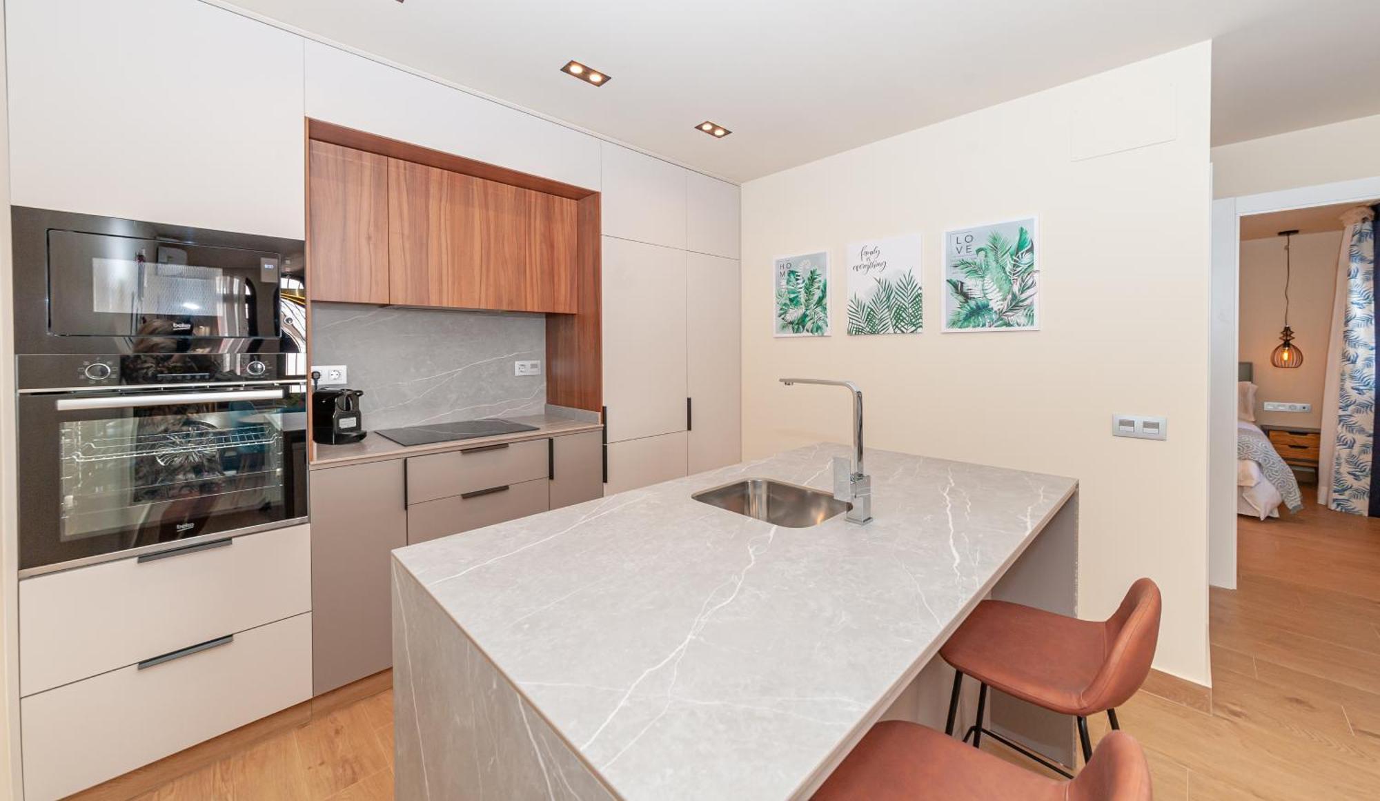Pueblo Evita Premium Suites Benalmádena Eksteriør bilde