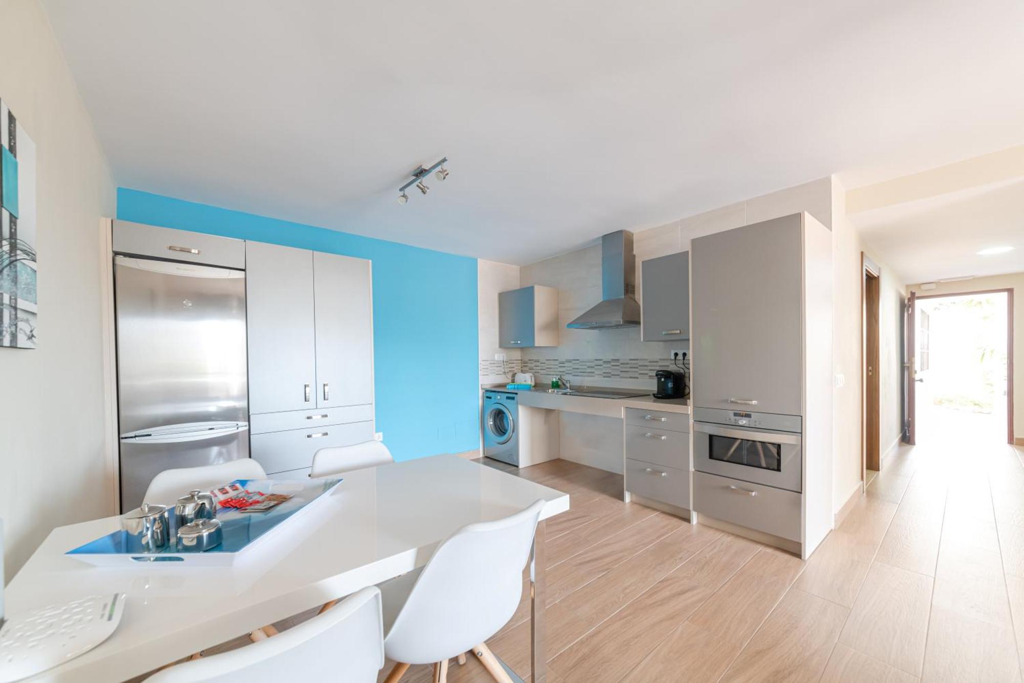 Pueblo Evita Premium Suites Benalmádena Eksteriør bilde