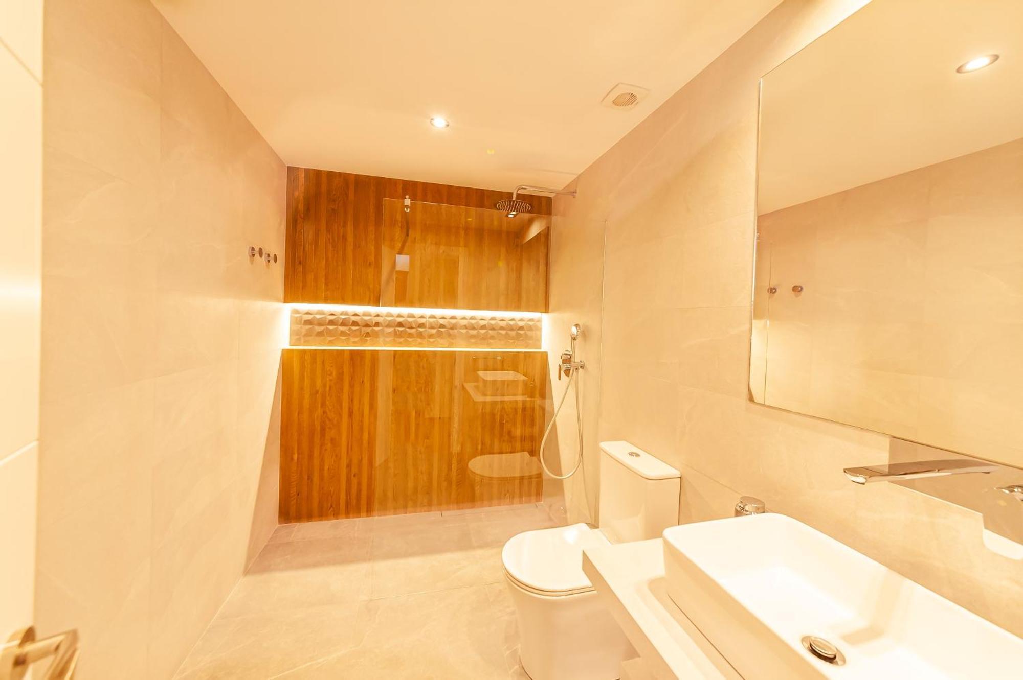 Pueblo Evita Premium Suites Benalmádena Eksteriør bilde