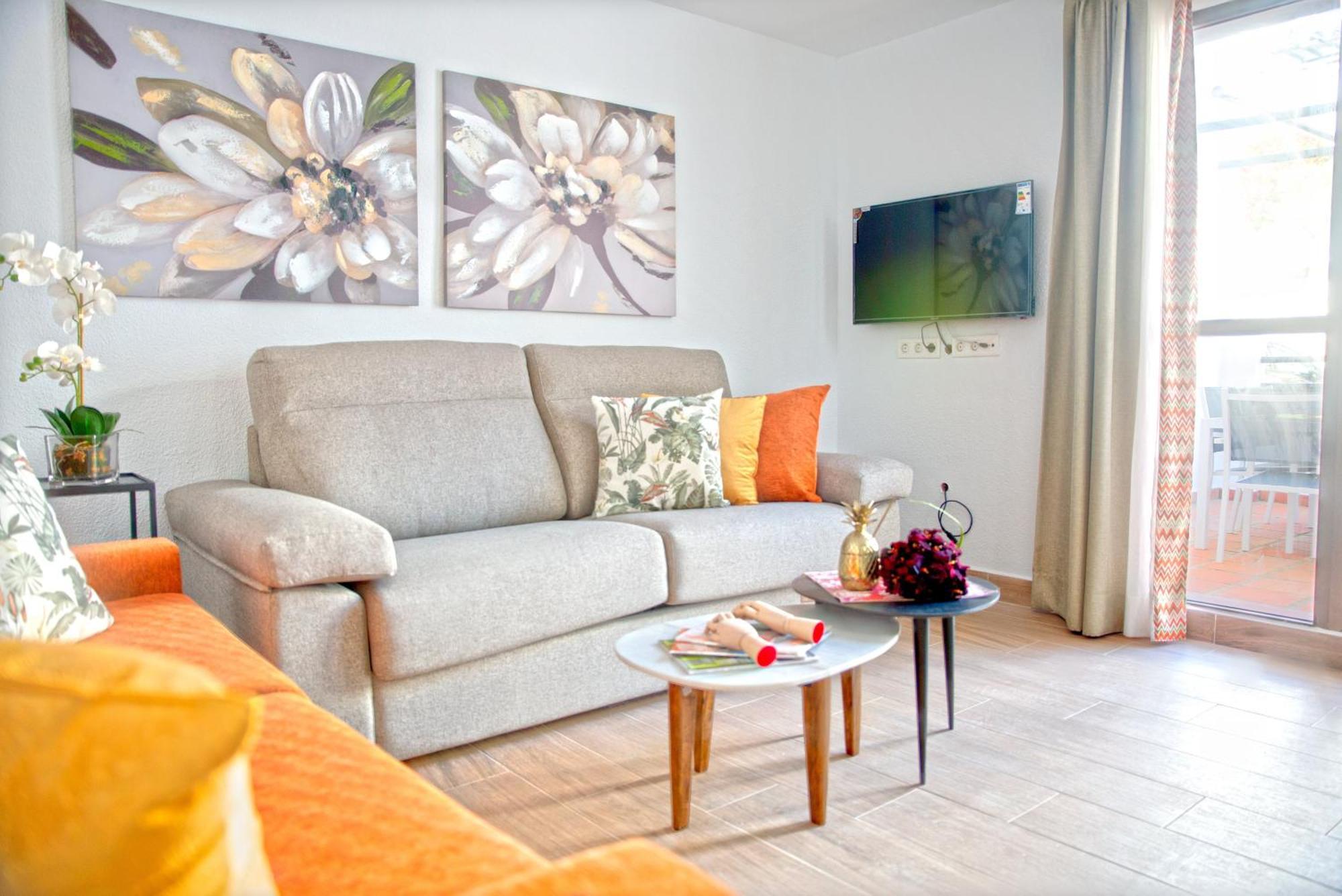 Pueblo Evita Premium Suites Benalmádena Eksteriør bilde