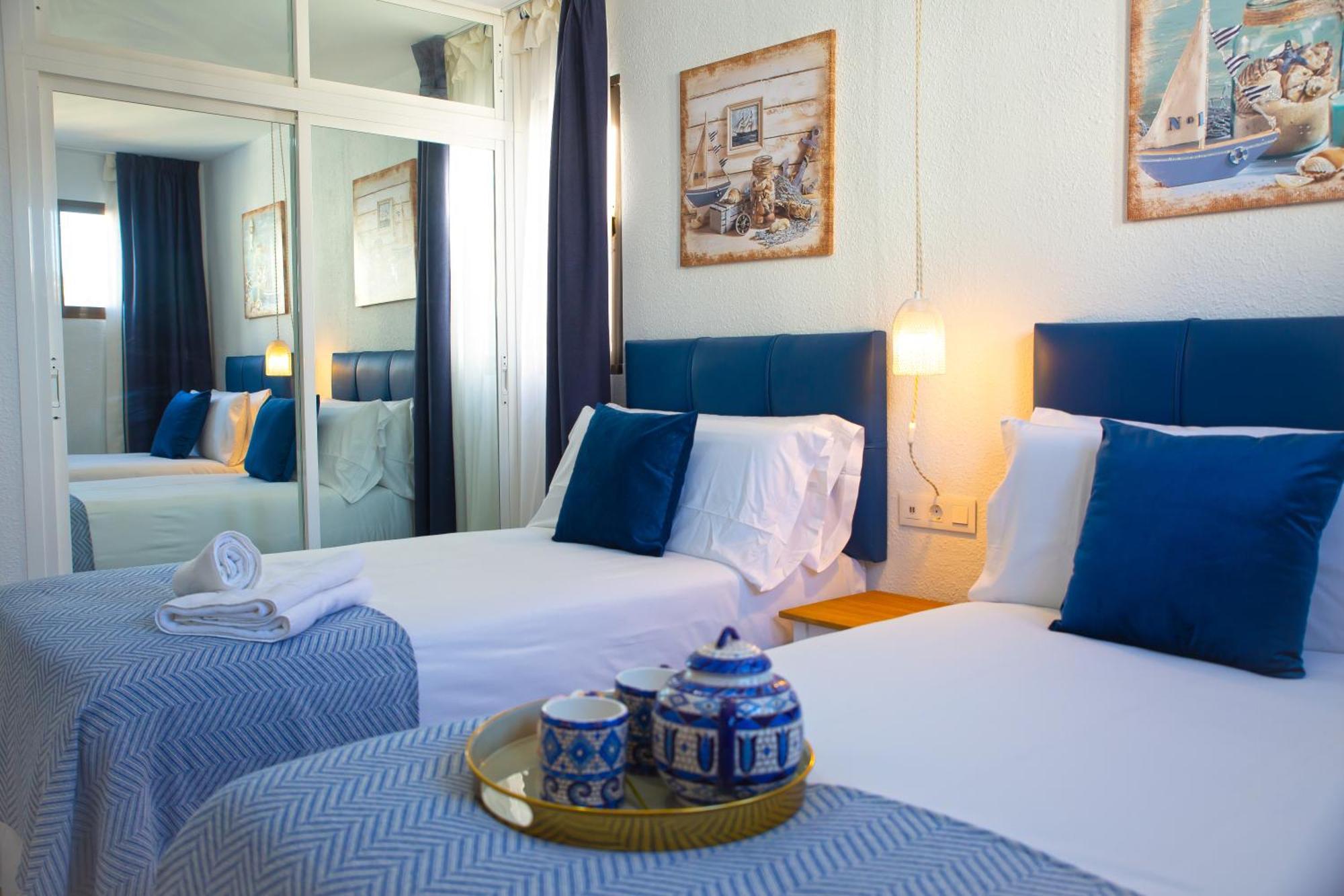 Pueblo Evita Premium Suites Benalmádena Eksteriør bilde