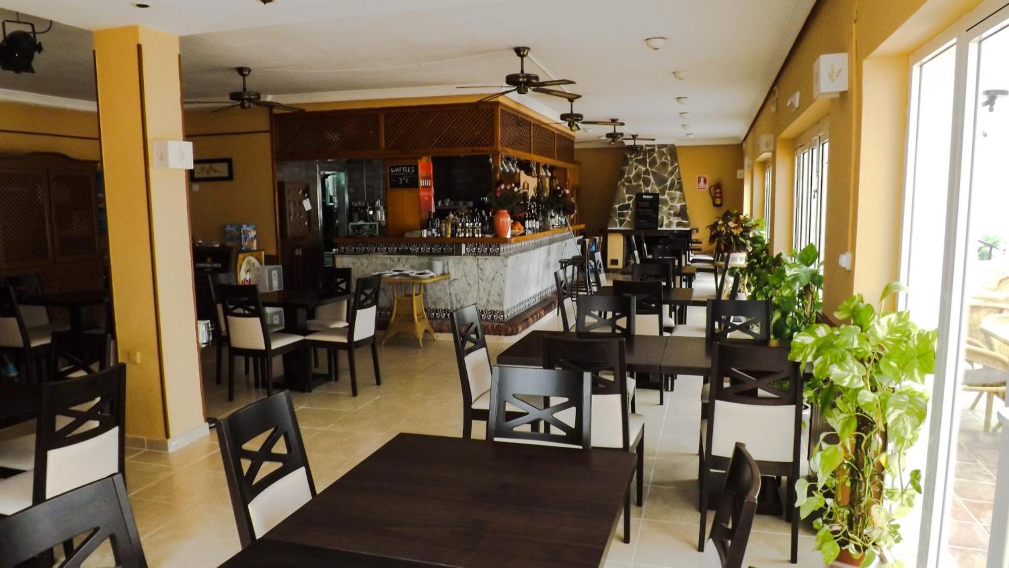 Pueblo Evita Premium Suites Benalmádena Eksteriør bilde